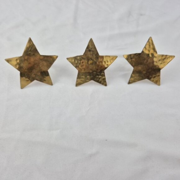 Vintage Brass Hammered Star Napkin Rings Set of 9 - Picture 8 of 16